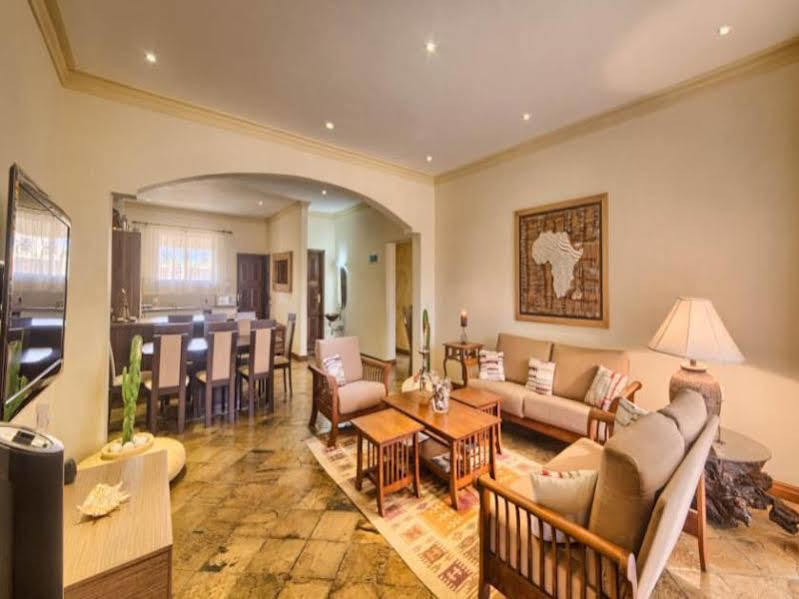 Amani Luxury Apartments Момбаса Экстерьер фото