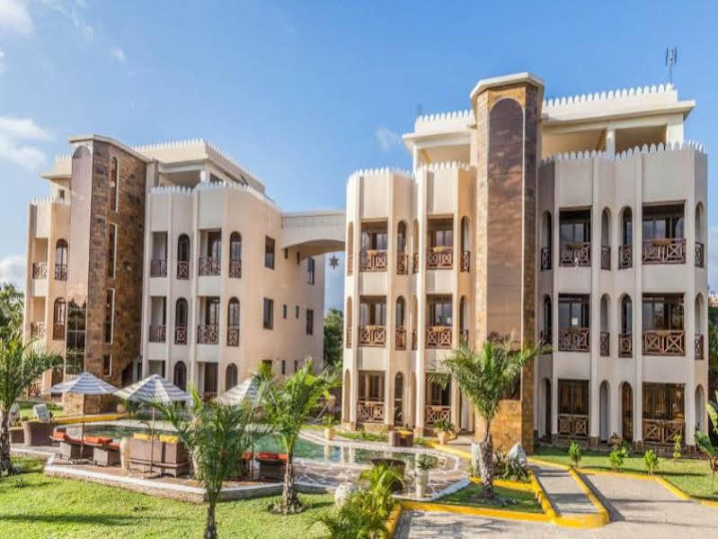 Amani Luxury Apartments Момбаса Экстерьер фото