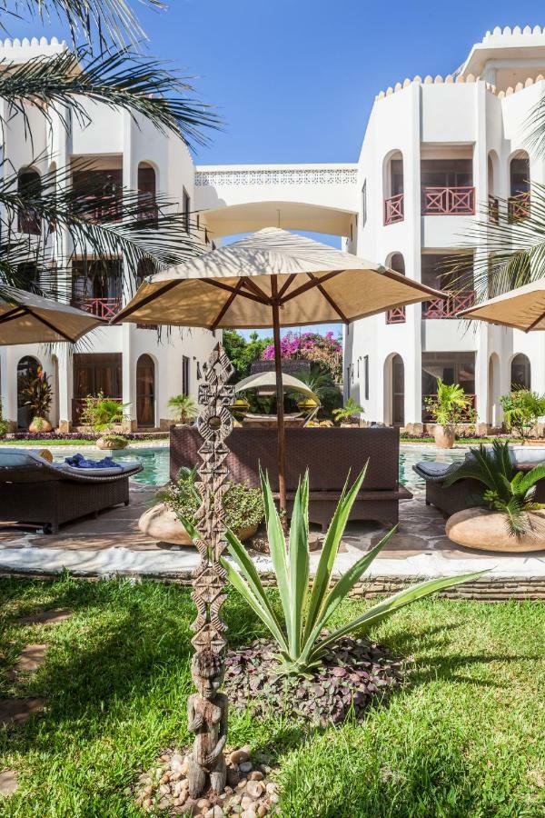 Amani Luxury Apartments Момбаса Экстерьер фото